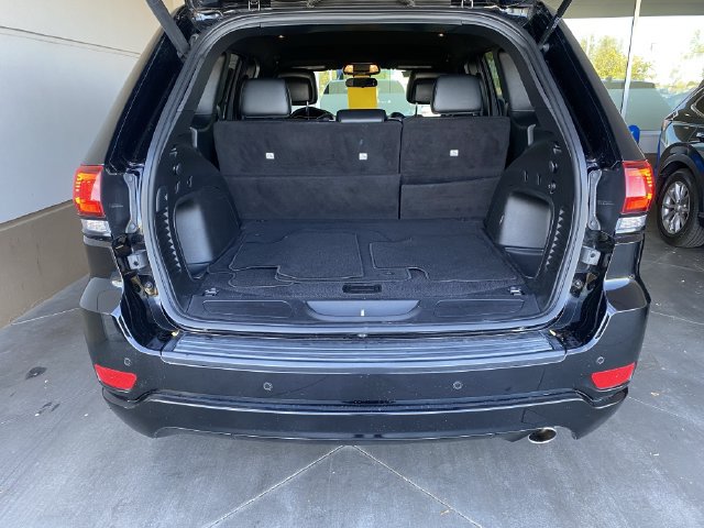 Used 2021 Jeep Grand Cherokee Laredo X AWD/4WD image 13