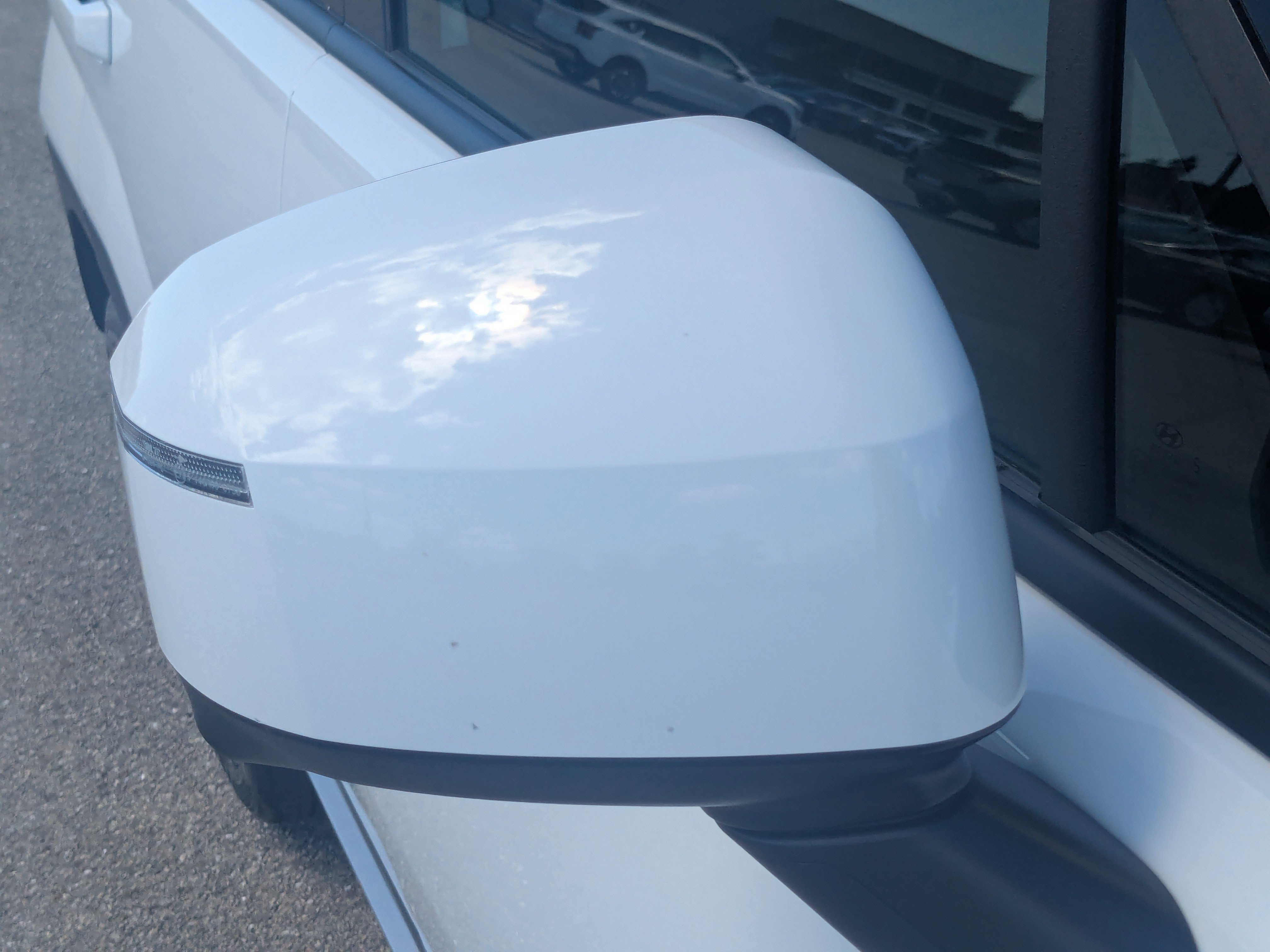 Used 2025 Hyundai Santa Fe Limited image 14