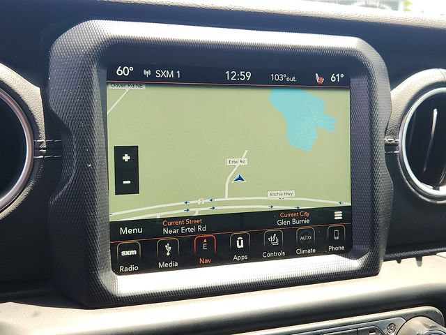 Used 2018 Jeep Wrangler Unlimited Sahara w/ Dual Top Group AWD/4WD image 16