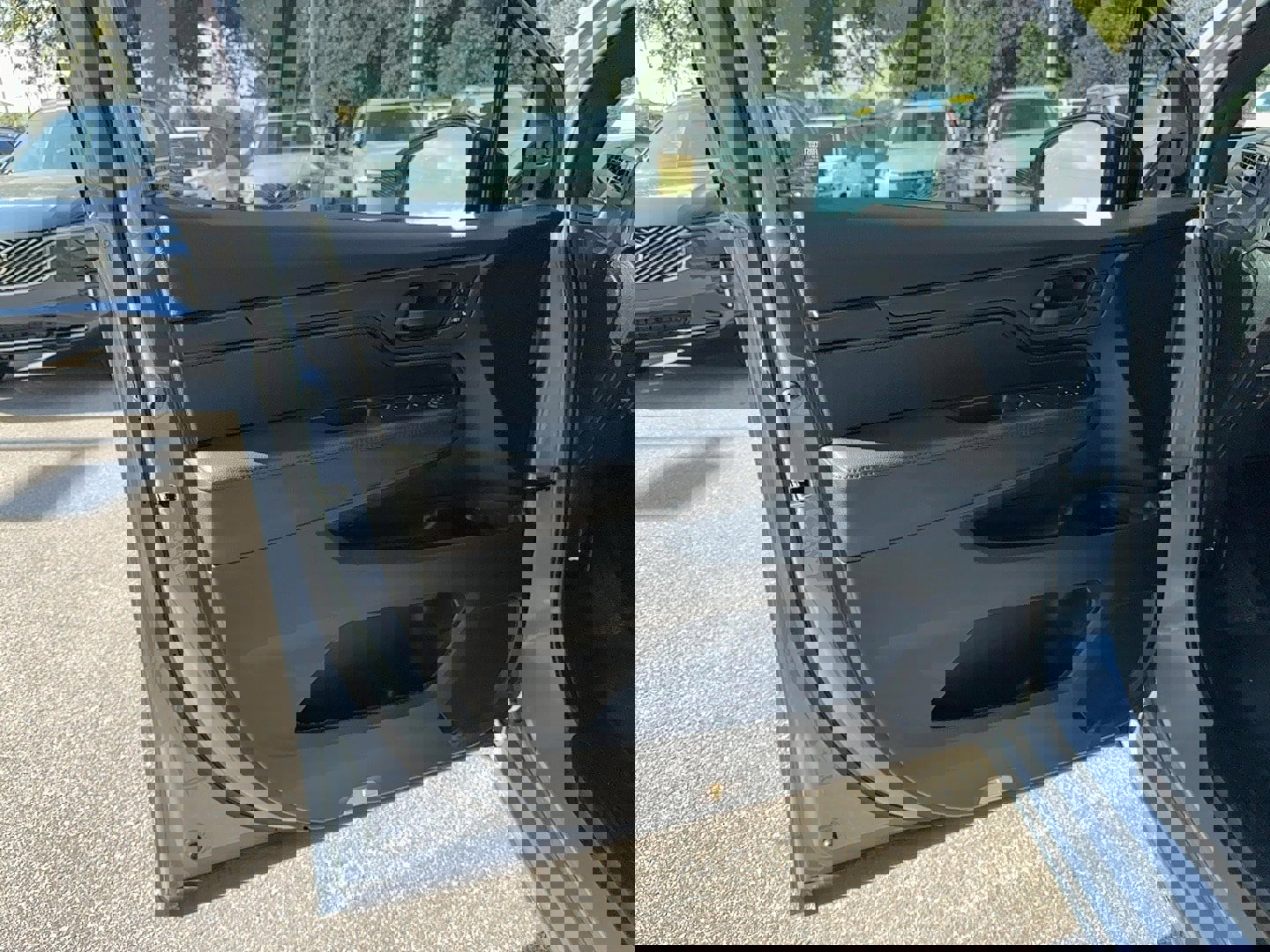 Used 2024 Honda Odyssey Sport image 11