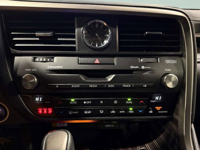 Used 2022 Lexus RX 450h AWD w/ Luxury Package image 20