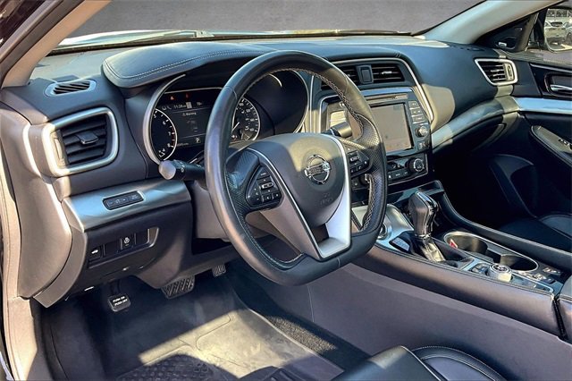 Used 2020 Nissan Maxima 3.5 SL w/ Floor Mat Group image 12