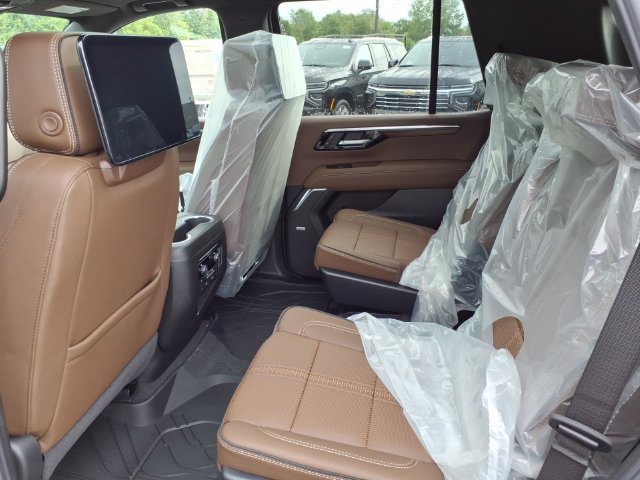 New 2027 Chevrolet Tahoe High Country AWD/4WD image 9