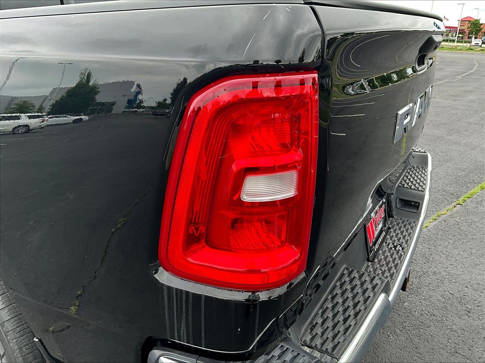 Used 2025 RAM 1500 Tradesman AWD/4WD image 23