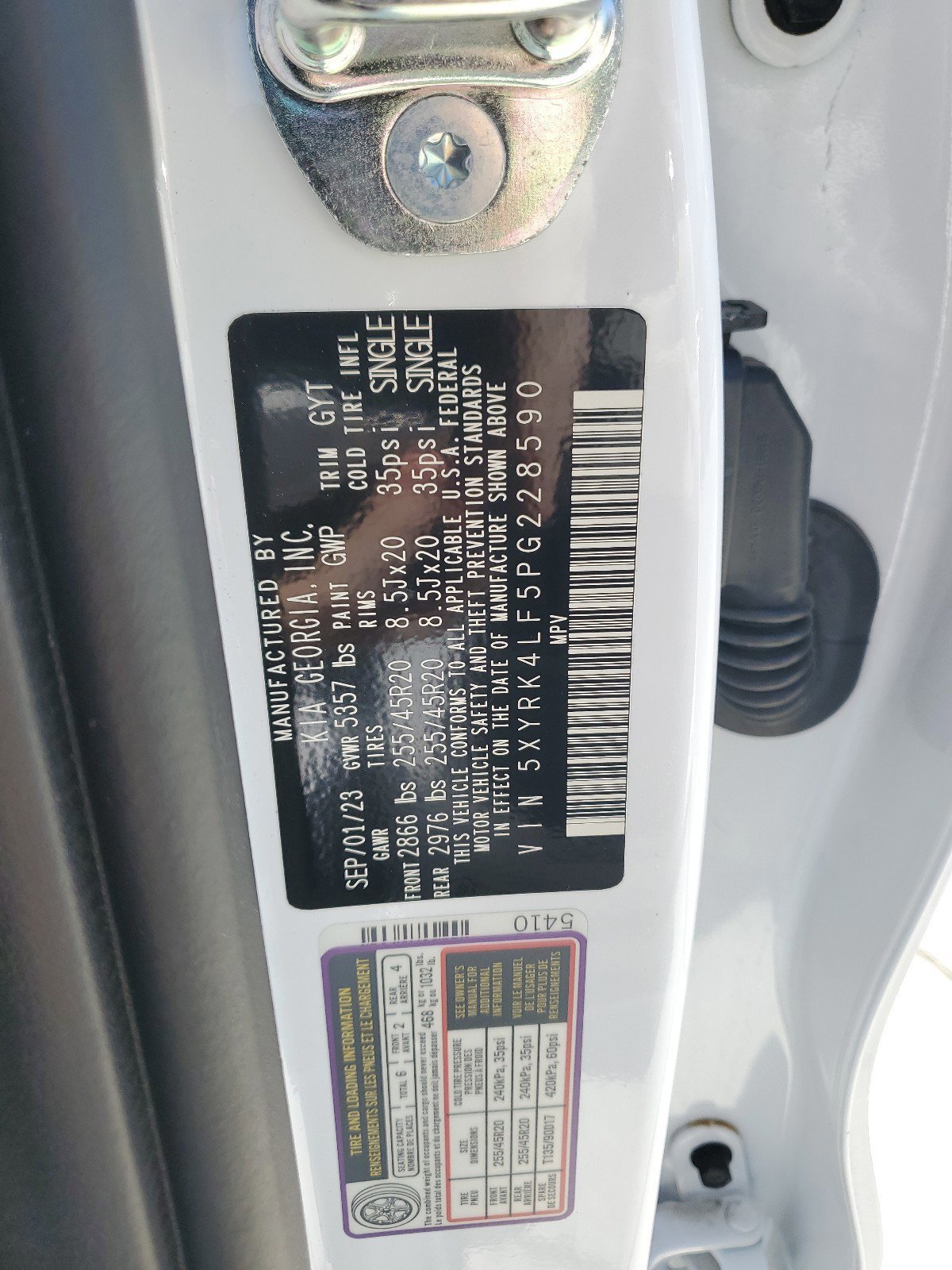 Used 2023 Kia Sorento SX image 32