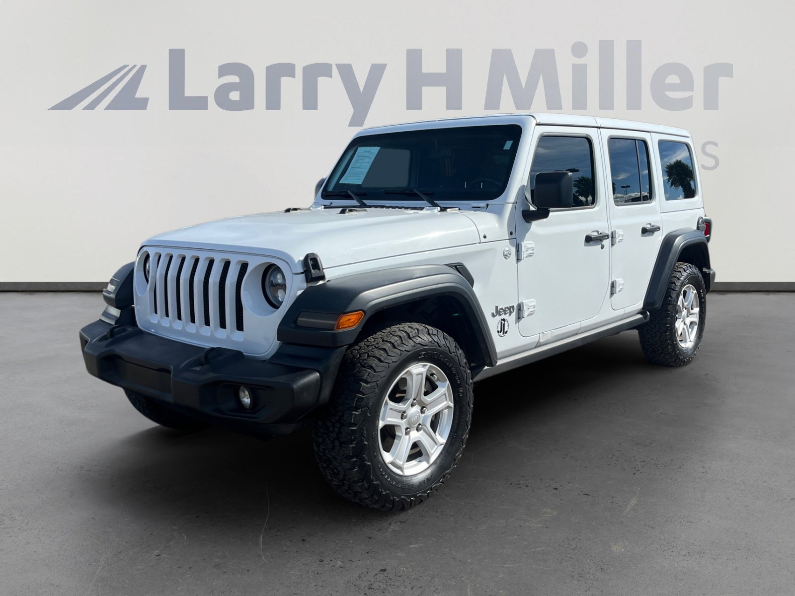 Used 2018 Jeep Wrangler Unlimited Sport S