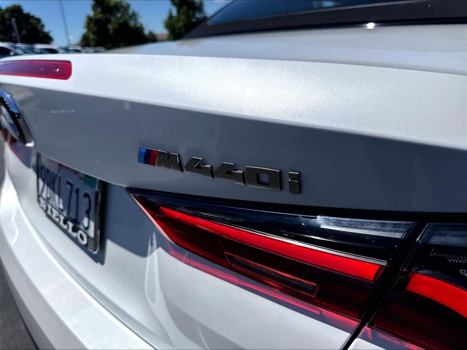 Used 2022 BMW M440i Convertible w/ Premium Package RWD image 25