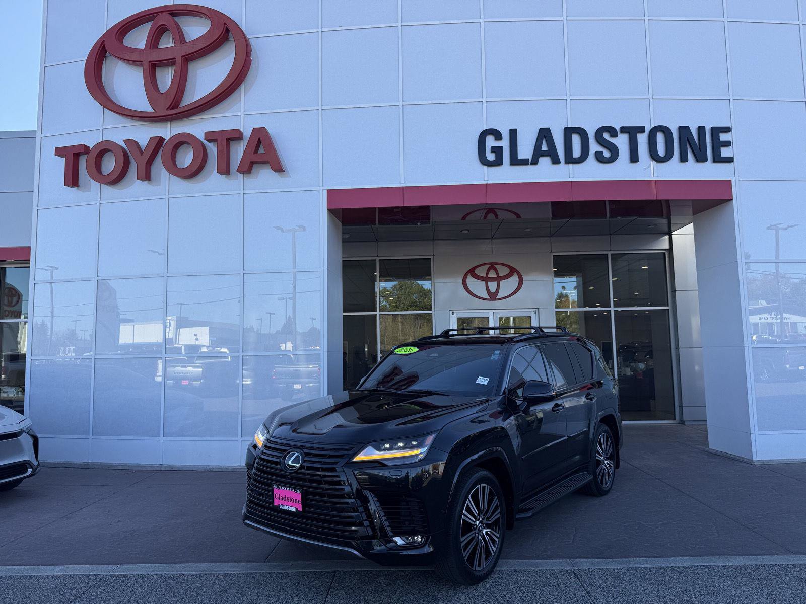 Used 2026 Lexus LX 700h Luxury w/ Appearance Package AWD/4WD image 1
