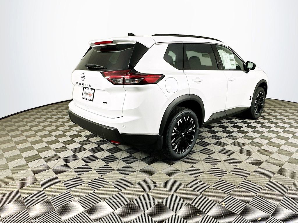 New 2026 Nissan Rogue SV image 10