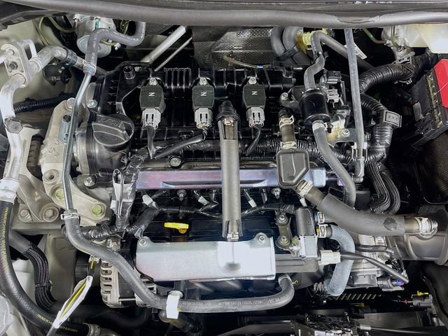 Used 2025 Nissan Versa SV w/ Trunk Package FWD image 29