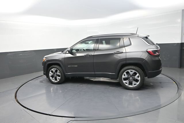 Used 2021 Jeep Compass Limited image 44
