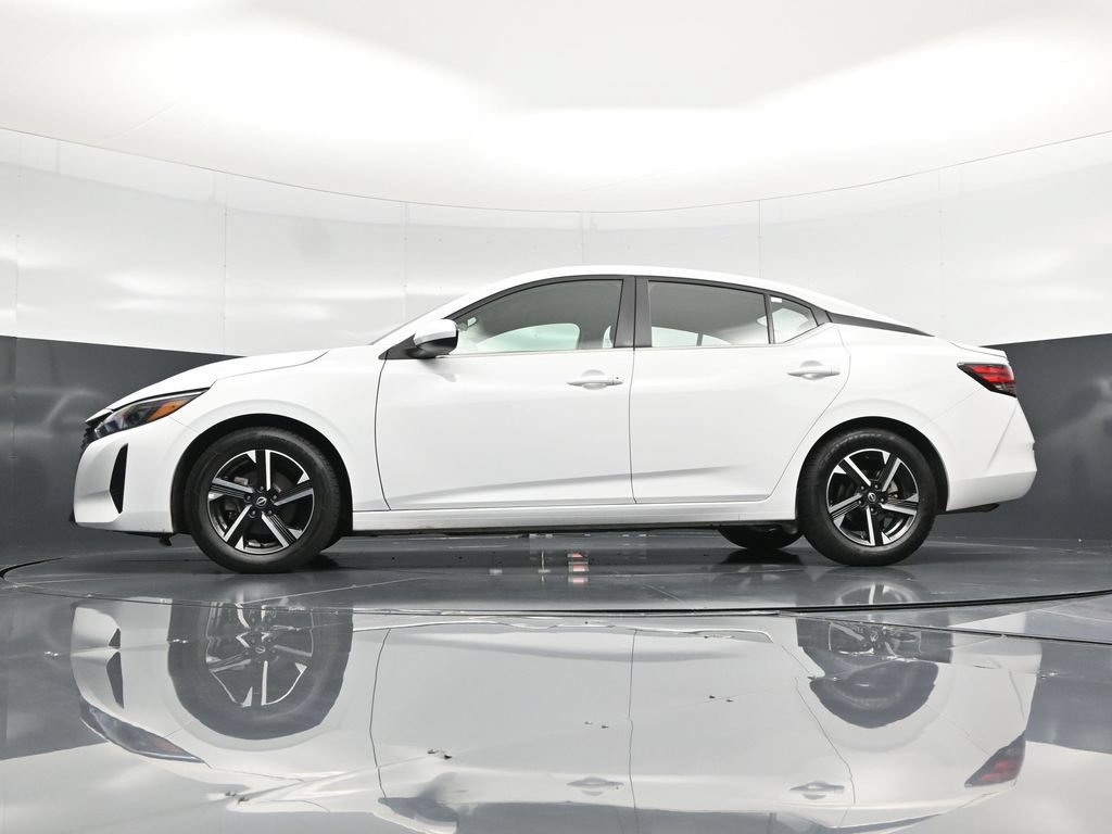 Used 2024 Nissan Sentra SV FWD image 55