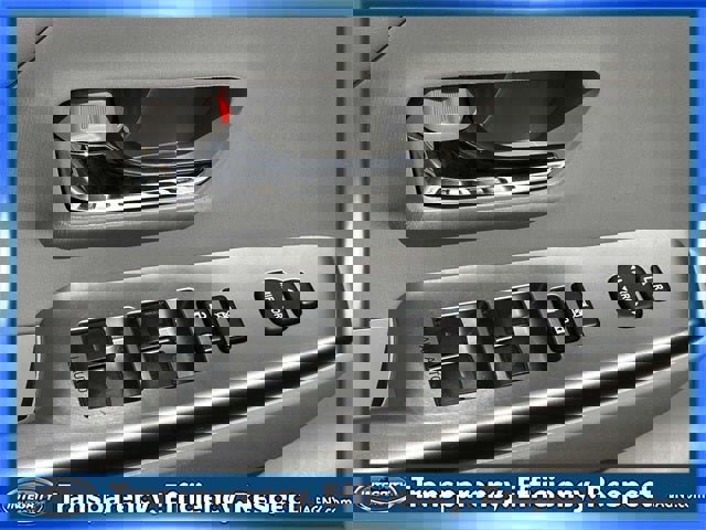 Used 2017 Toyota Prius V Four image 11