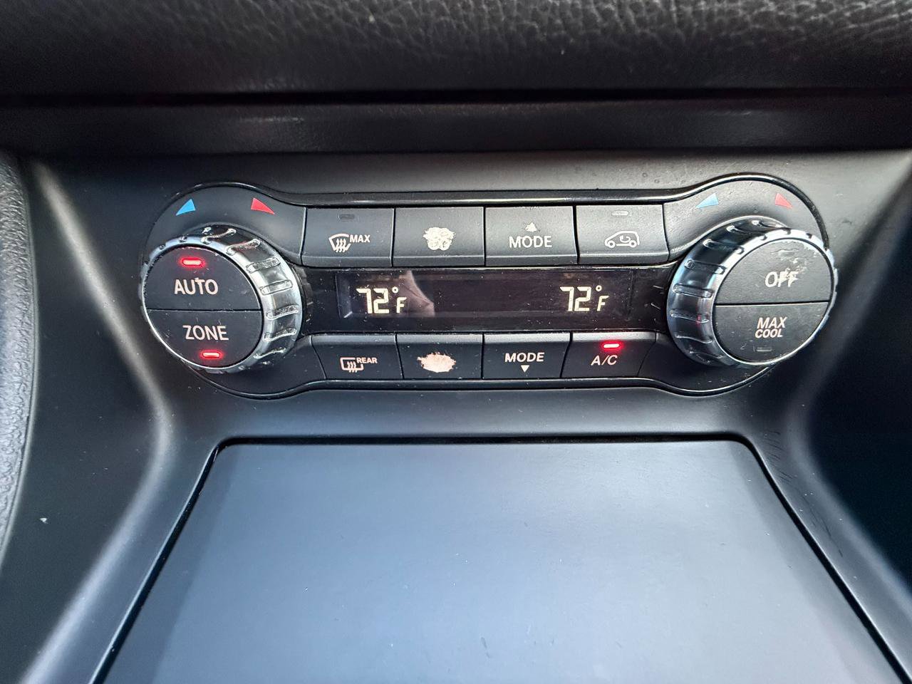 Used 2016 Mercedes-Benz CLA 250 image 25