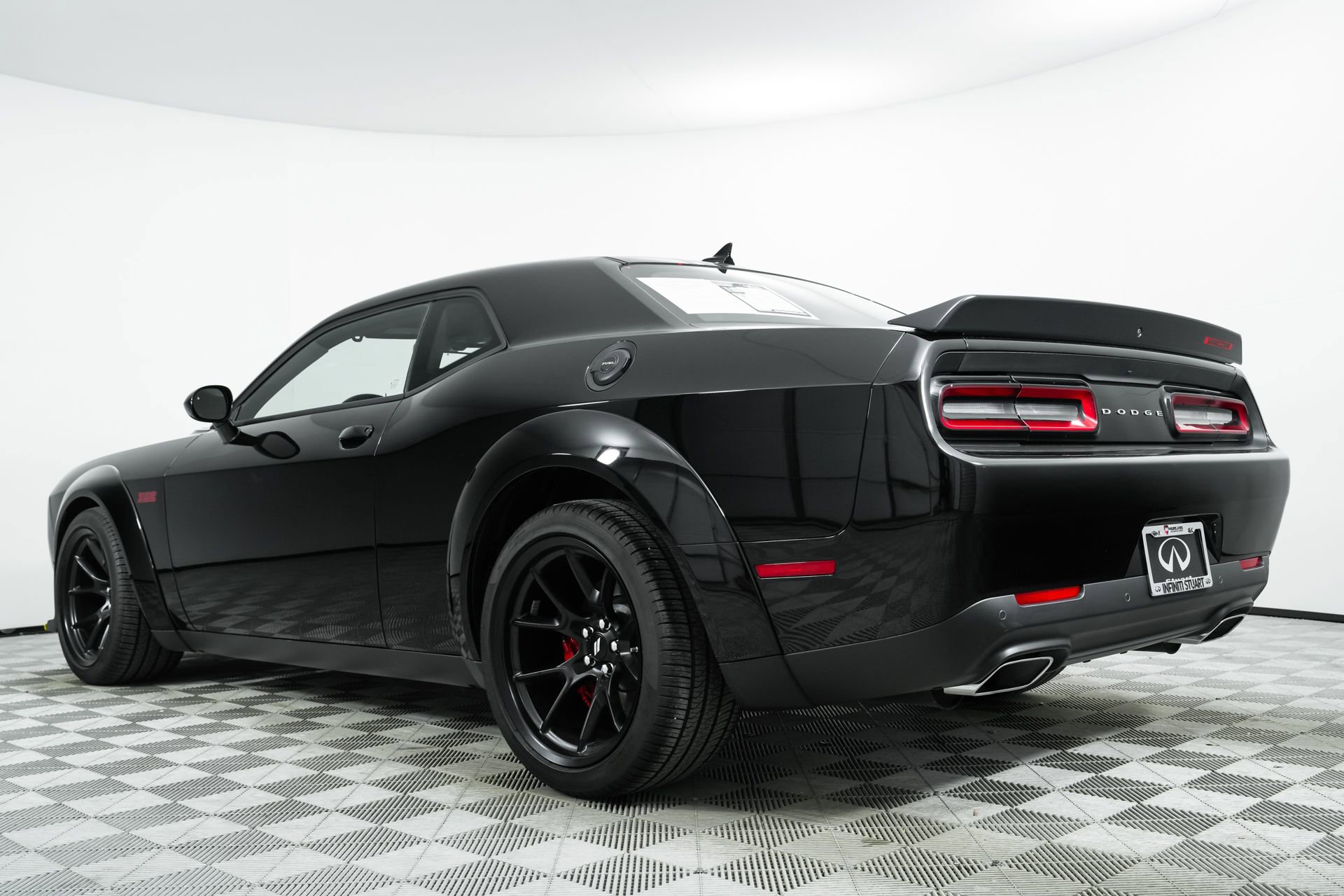 Used 2023 Dodge Challenger R/T Scat Pack RWD image 15