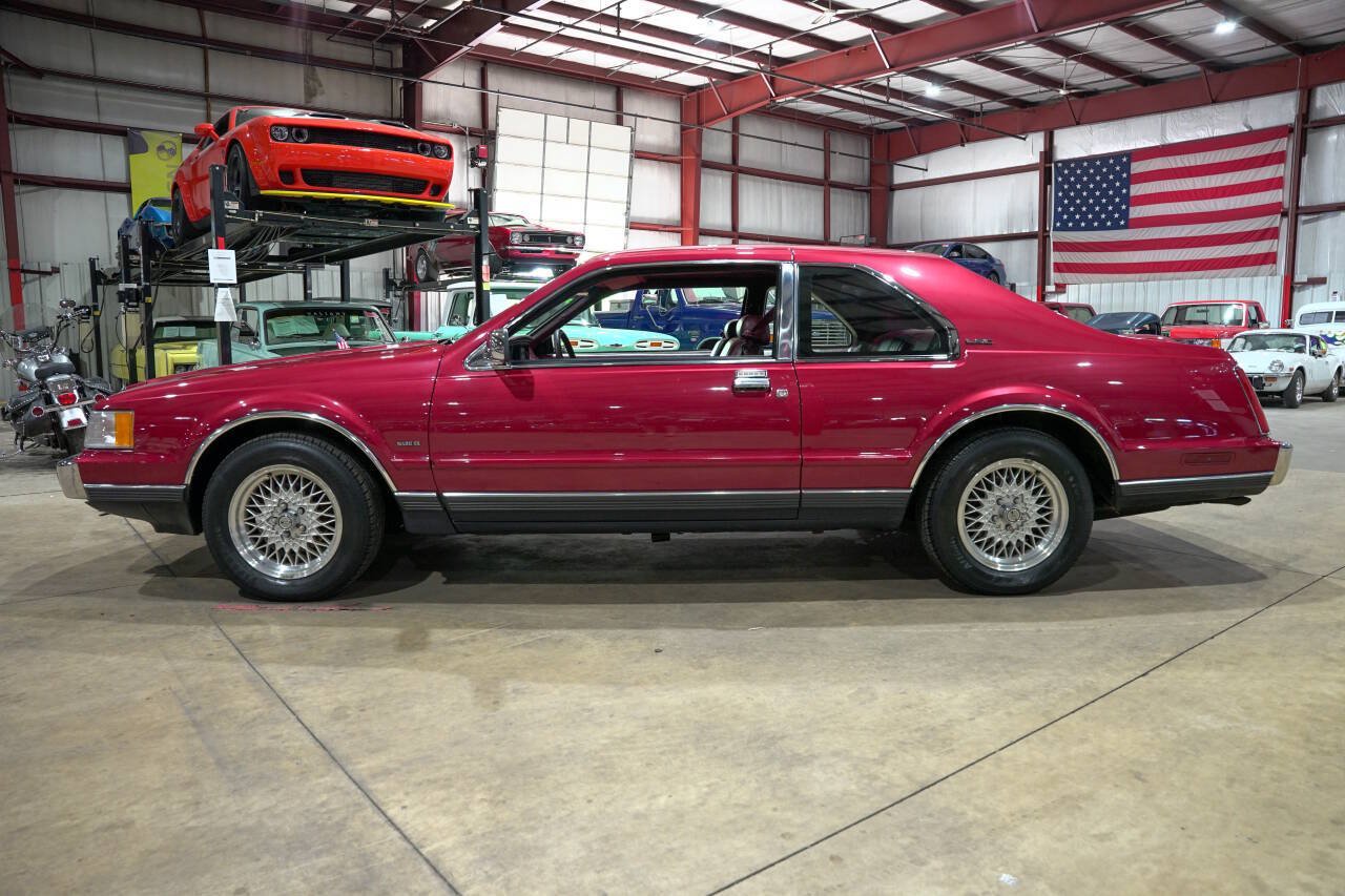 Used 1990 Lincoln Mark VII LSC RWD image 4