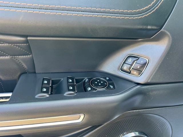 Used 2024 Ford Expedition Platinum AWD/4WD image 25