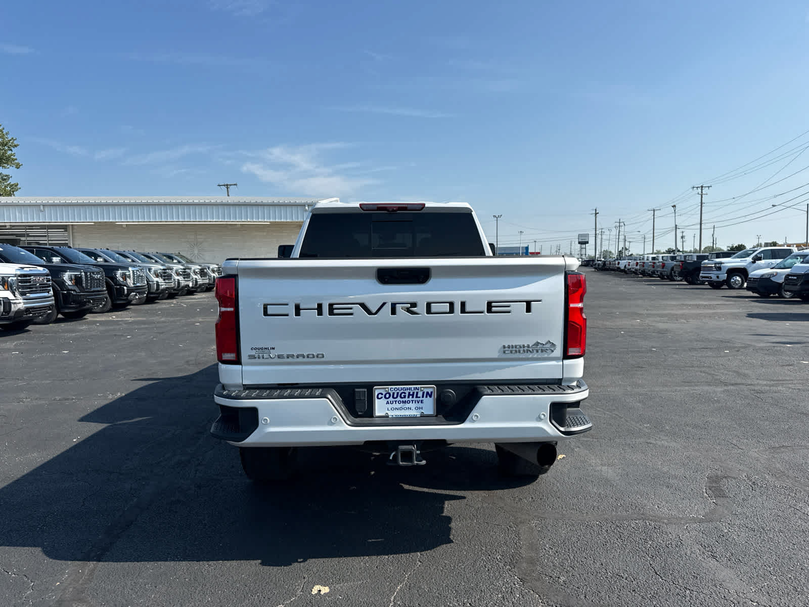 Certified 2024 Chevrolet Silverado 3500 High Country w/ High Country Premium Package AWD/4WD image 4