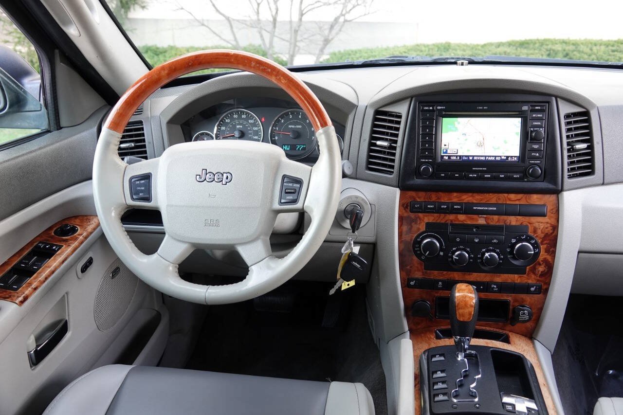 Used 2007 Jeep Grand Cherokee Overland AWD/4WD image 59
