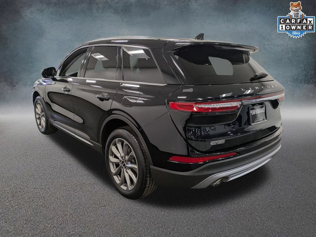 Used 2022 Lincoln Corsair AWD w/ Premium Package image 8