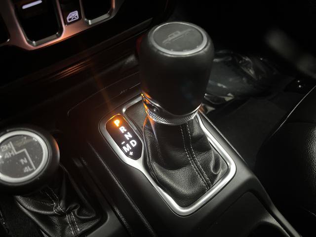 Used 2022 Jeep Gladiator Overland w/ Popular Equipment Package image 20