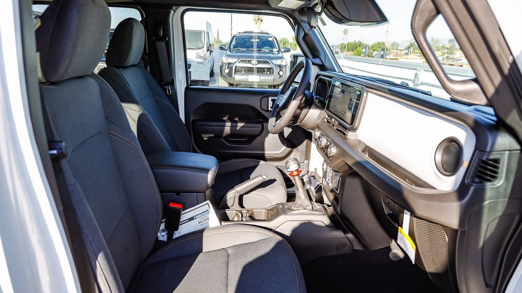 New 2026 Jeep Wrangler Unlimited Sport AWD/4WD image 21