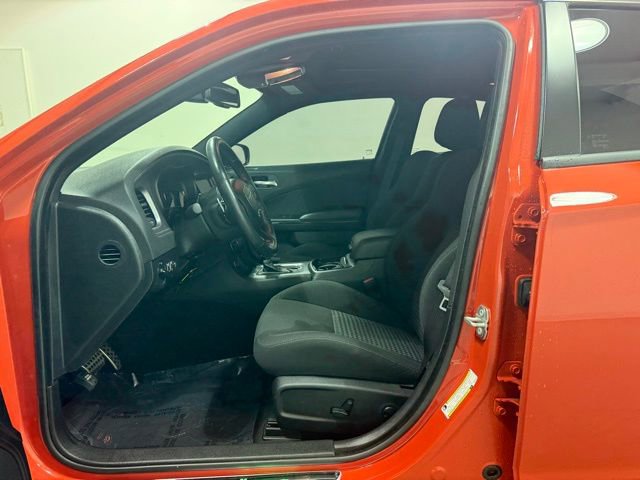 Used 2023 Dodge Charger R/T w/ Harman/Kardon Audio Group image 11