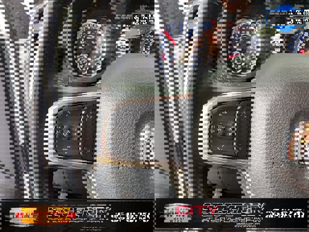 Used 2024 RAM 2500 Big Horn w/ Sport Appearance Package image 15