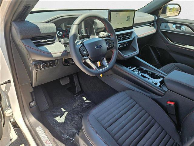 New 2025 Ford Explorer ST-Line video 3
