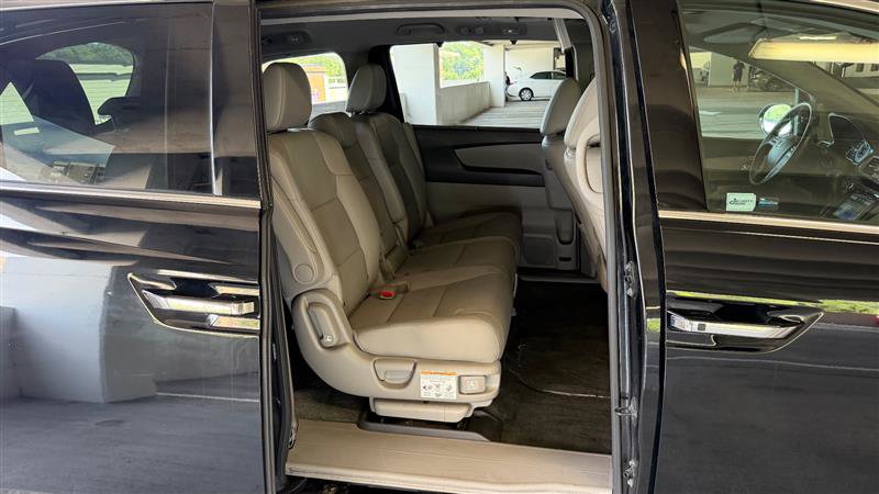 Used 2016 Honda Odyssey Touring image 37