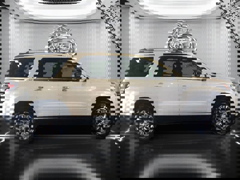 Used 2013 GMC Acadia SLT image 4