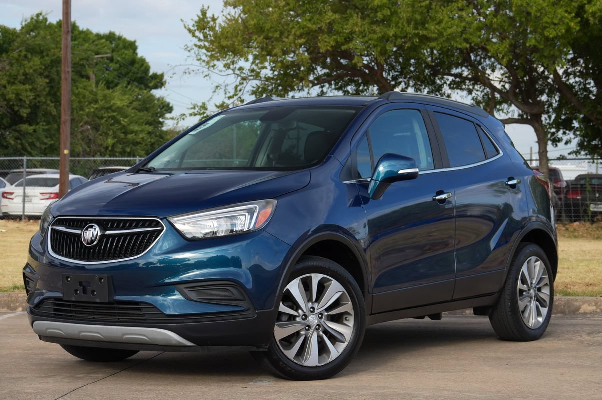 Used 2019 Buick Encore Preferred w/ Safety Package FWD image 2