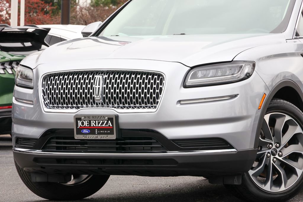 Certified 2023 Lincoln Nautilus Reserve AWD/4WD image 17