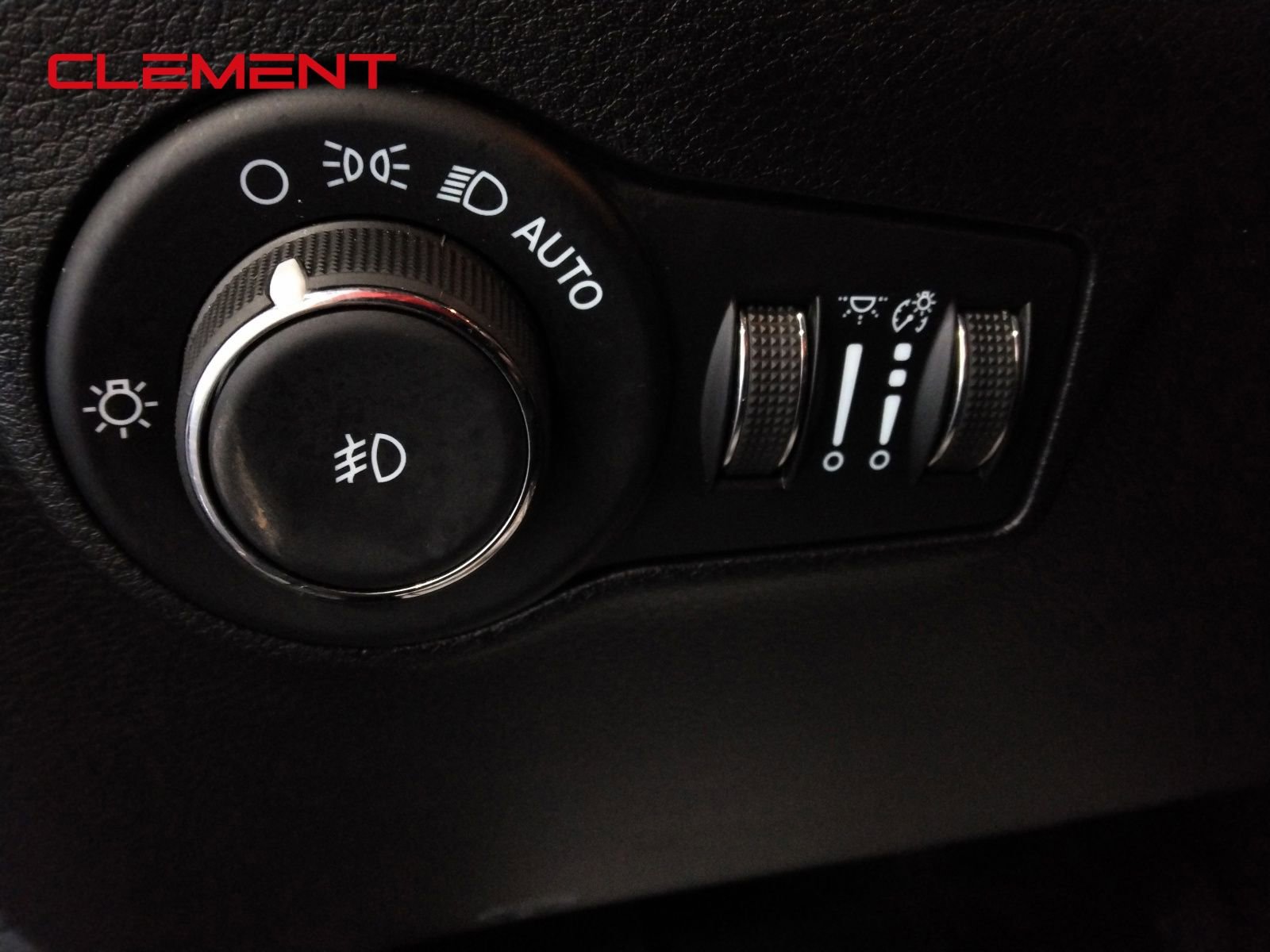 Used 2022 Jeep Compass Limited w/ Elite Group image 19