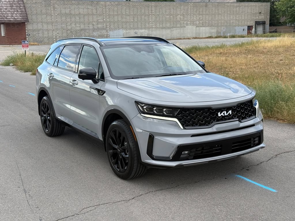 Used 2022 Kia Sorento SX Prestige AWD/4WD image 2