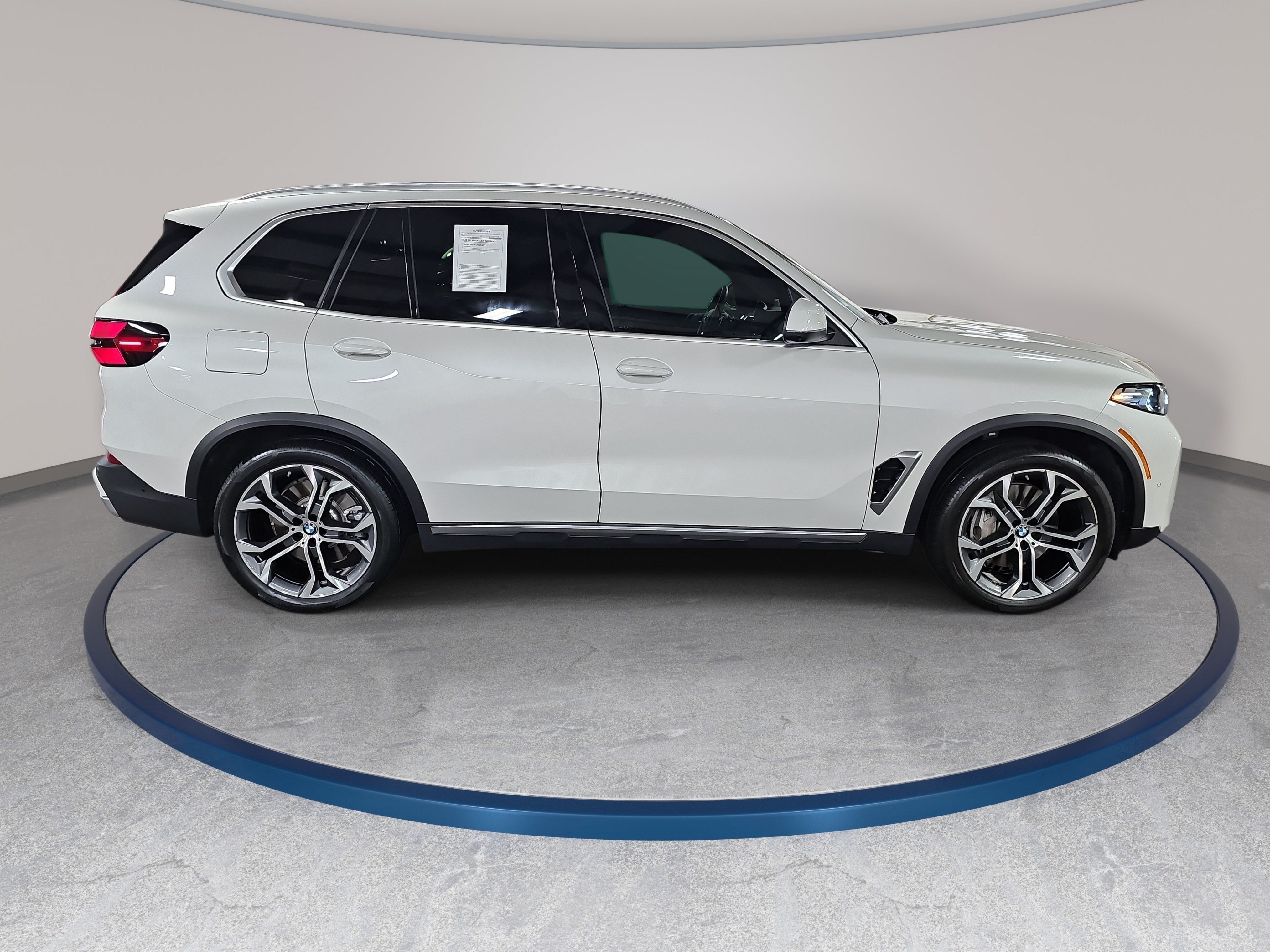 Certified 2026 BMW X5 xDrive50e AWD/4WD image 5