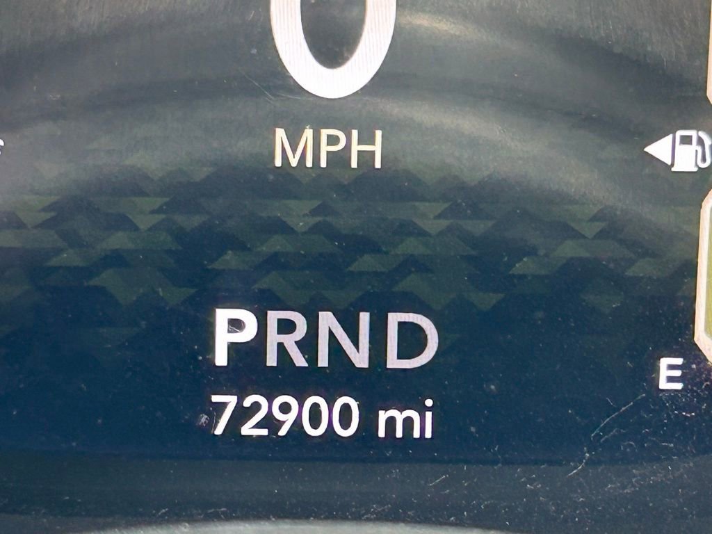 Used 2018 Jeep Wrangler Unlimited Sahara AWD/4WD image 15
