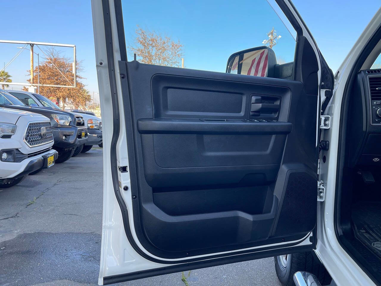 Used 2014 RAM 3500 Tradesman w/ Popular Equipment Group image 34