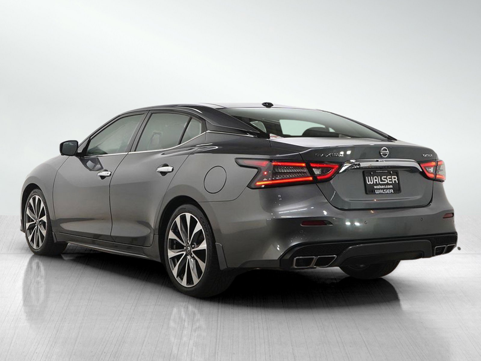 Used 2019 Nissan Maxima Platinum w/ Sport Mat Group image 3