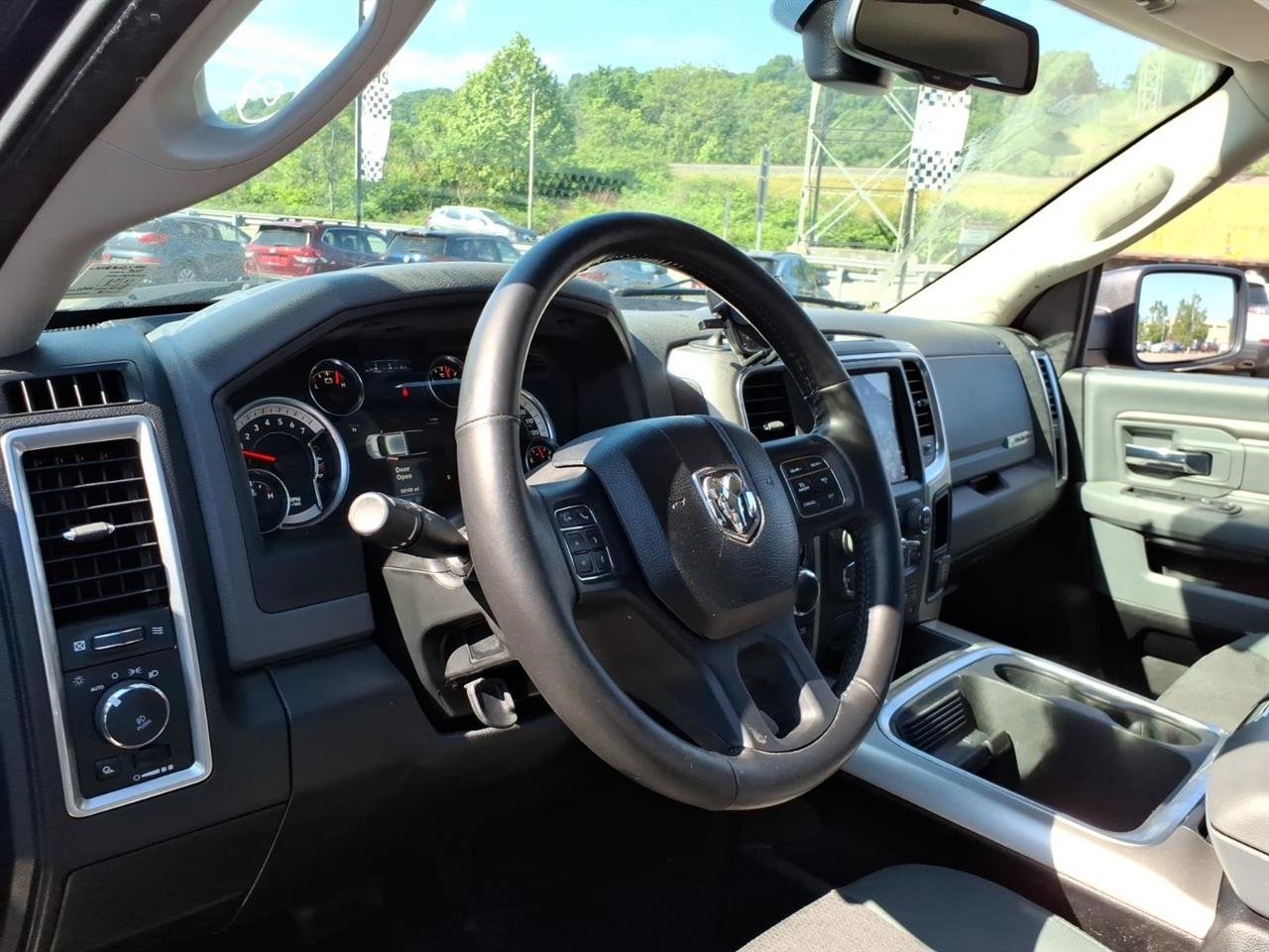 Used 2018 RAM 1500 Big Horn AWD/4WD image 6