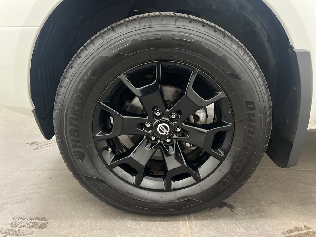 Used 2020 Nissan Frontier PRO-4X w/ Pro-4x Utility Package AWD/4WD image 30