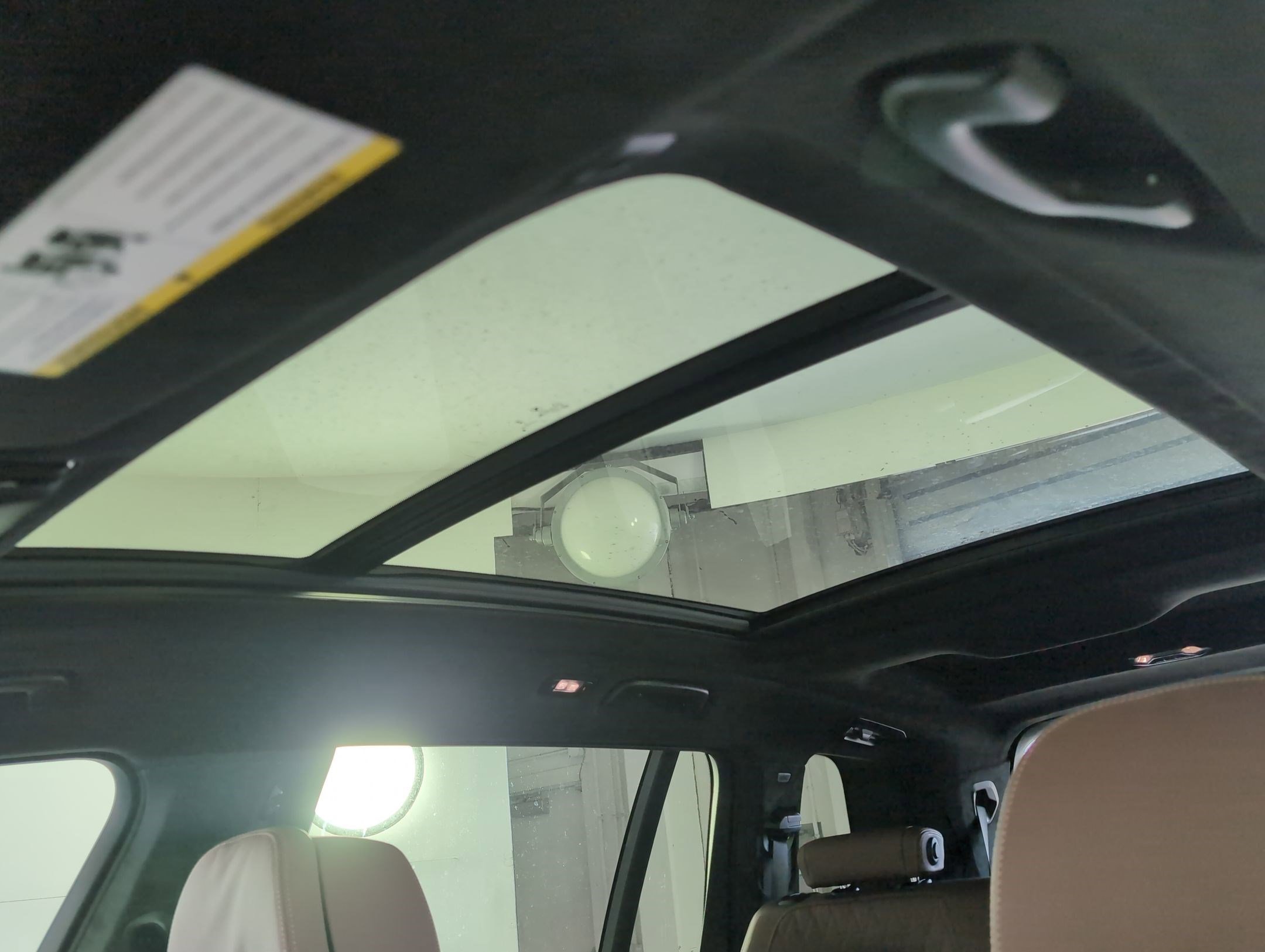 New 2026 BMW X7 M60i image 12