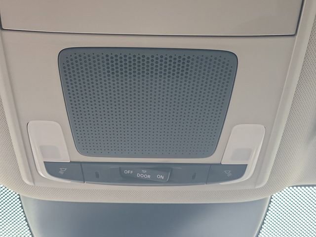 Used 2023 Honda Pilot EX-L image 25