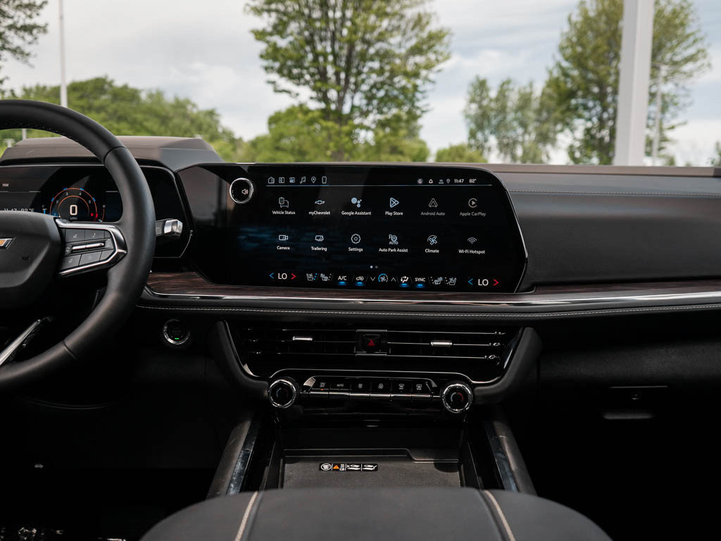 New 2026 Chevrolet Tahoe Premier AWD/4WD image 18