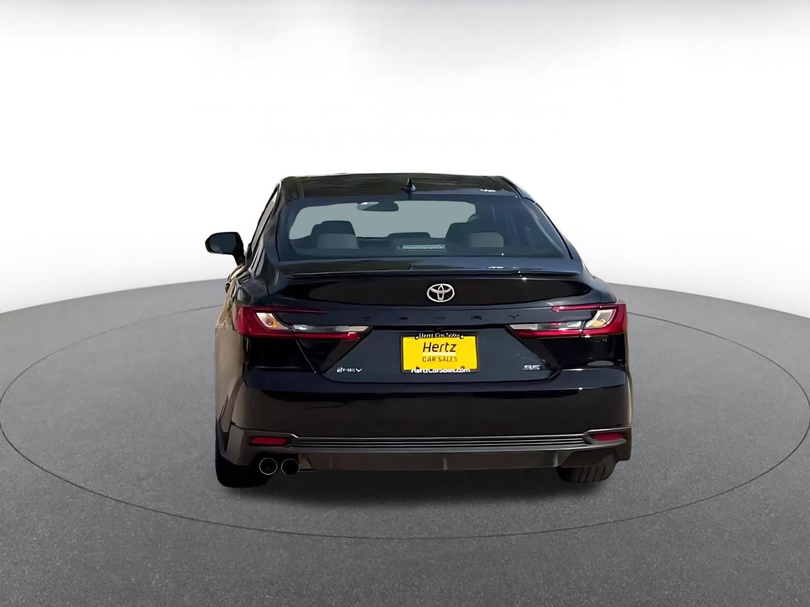 Used 2026 Toyota Camry SE FWD image 12