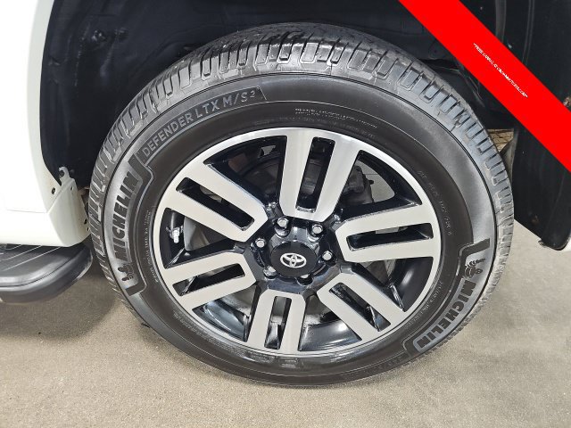 Used 2020 Toyota 4Runner Limited AWD/4WD image 10