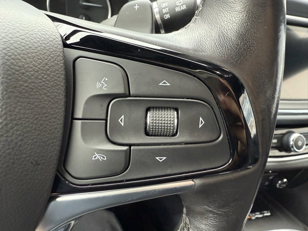 Used 2022 Buick Enclave Premium image 21