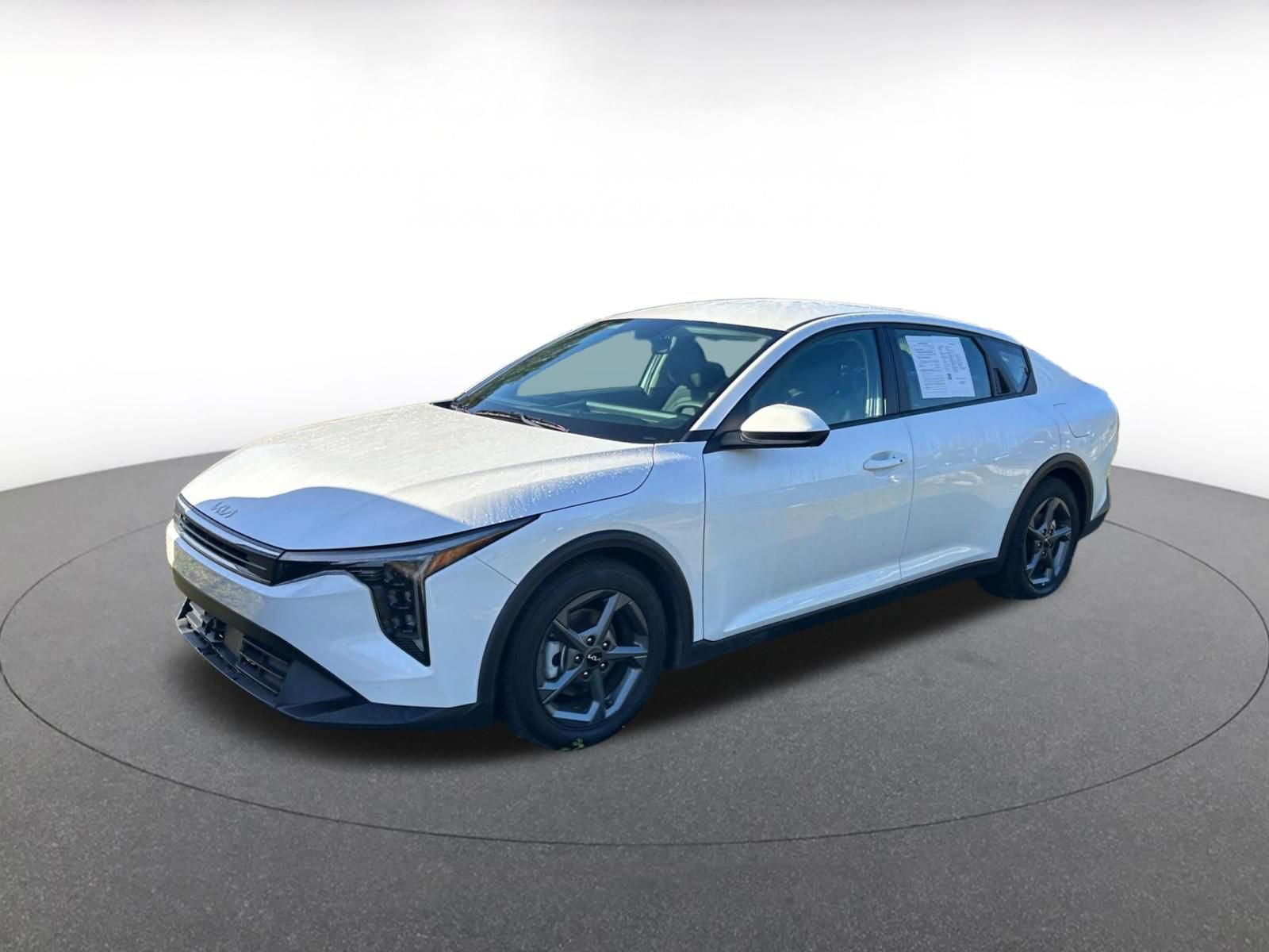 Used 2025 Kia K4 FWD image 6