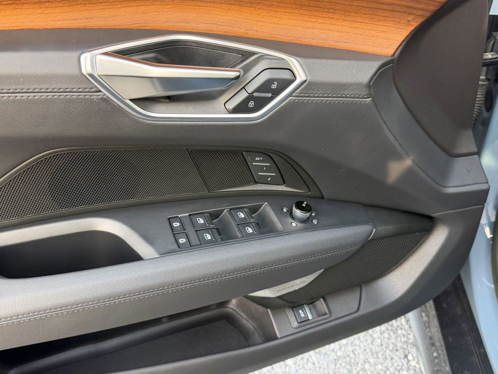 Certified 2023 Audi e-tron GT Premium Plus image 23