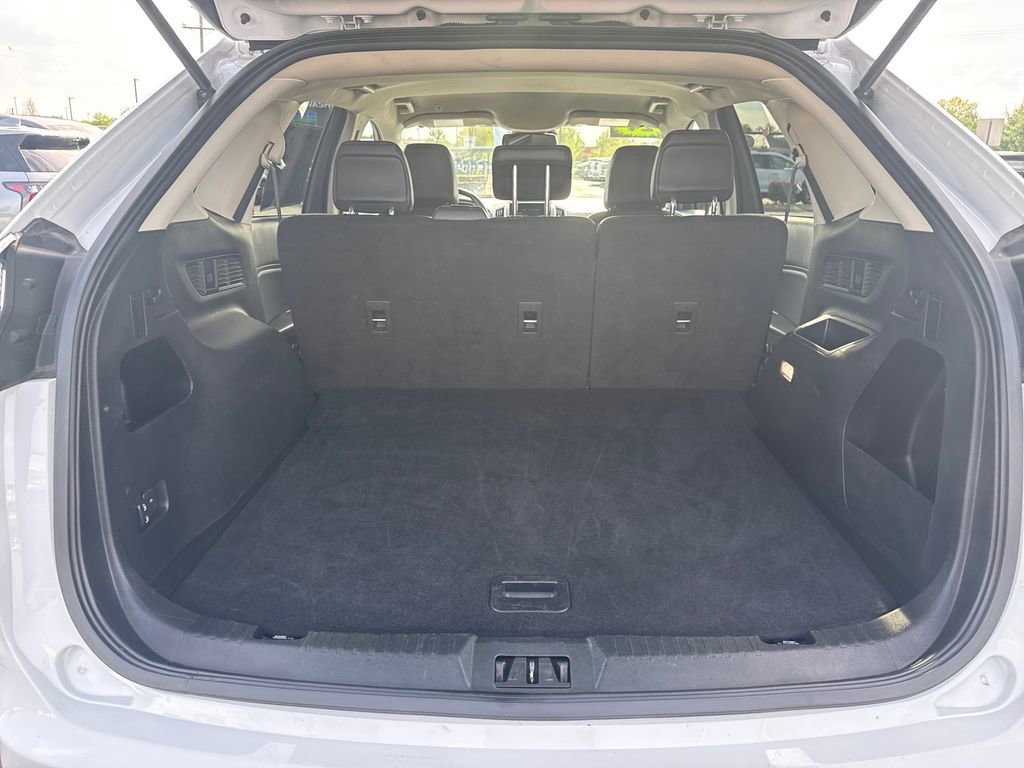Used 2024 Ford Edge SEL image 27